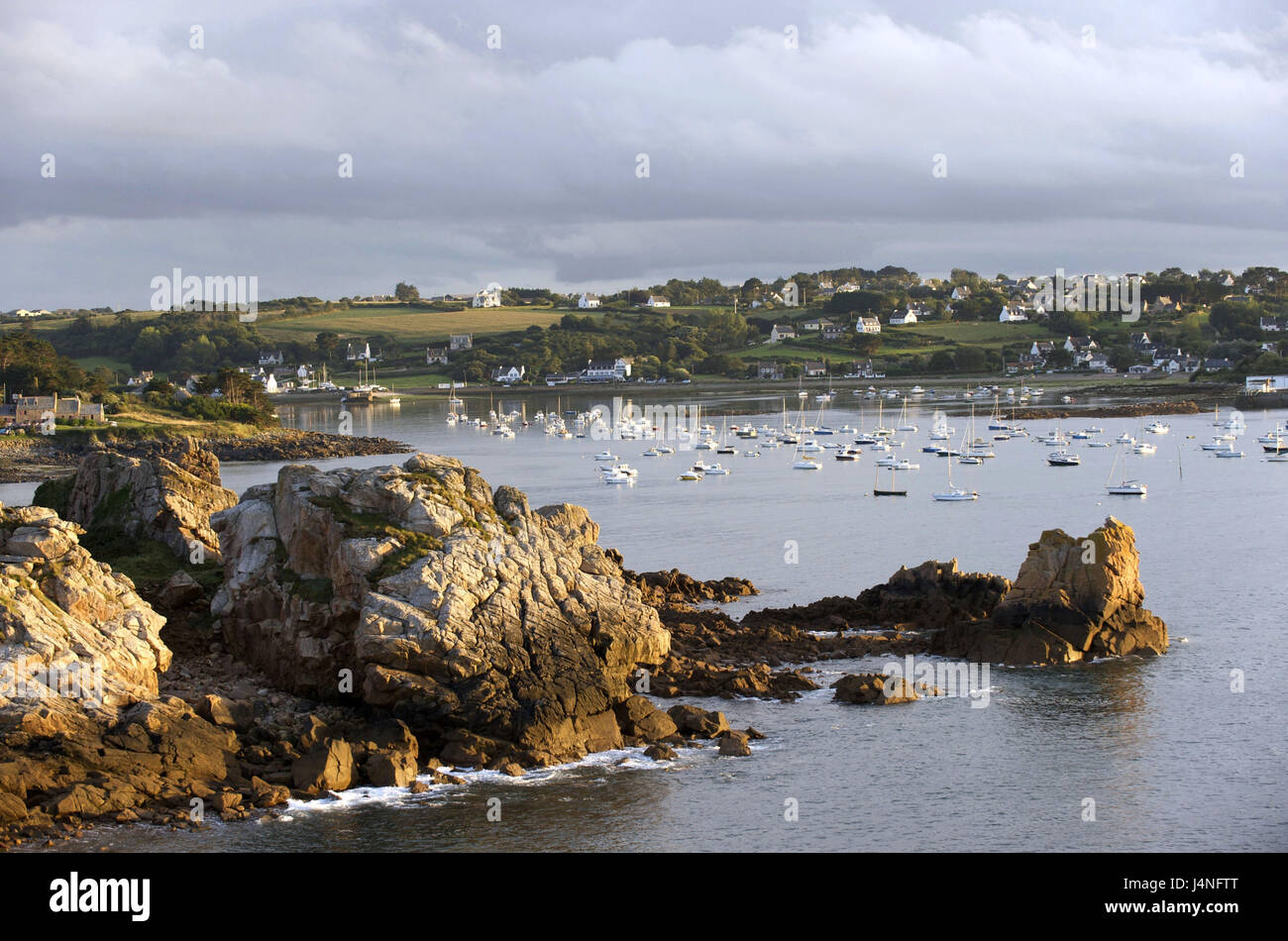 France, Brittany, Primel-Tregastel, bile coast, harbour, Stock Photo