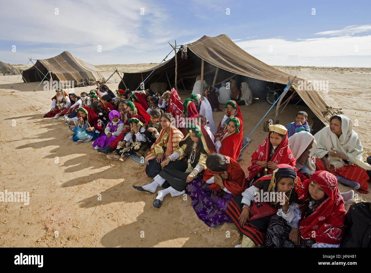 Tunisia, Douz, Sahara festival, Berber, tents, North Africa, Sahara, festival, feast, event, oasis town, desert, Sand, person, locals, tribe, Berber, children, group, many, women, tent, dwelling, brightly, traditionally, Stock Photo