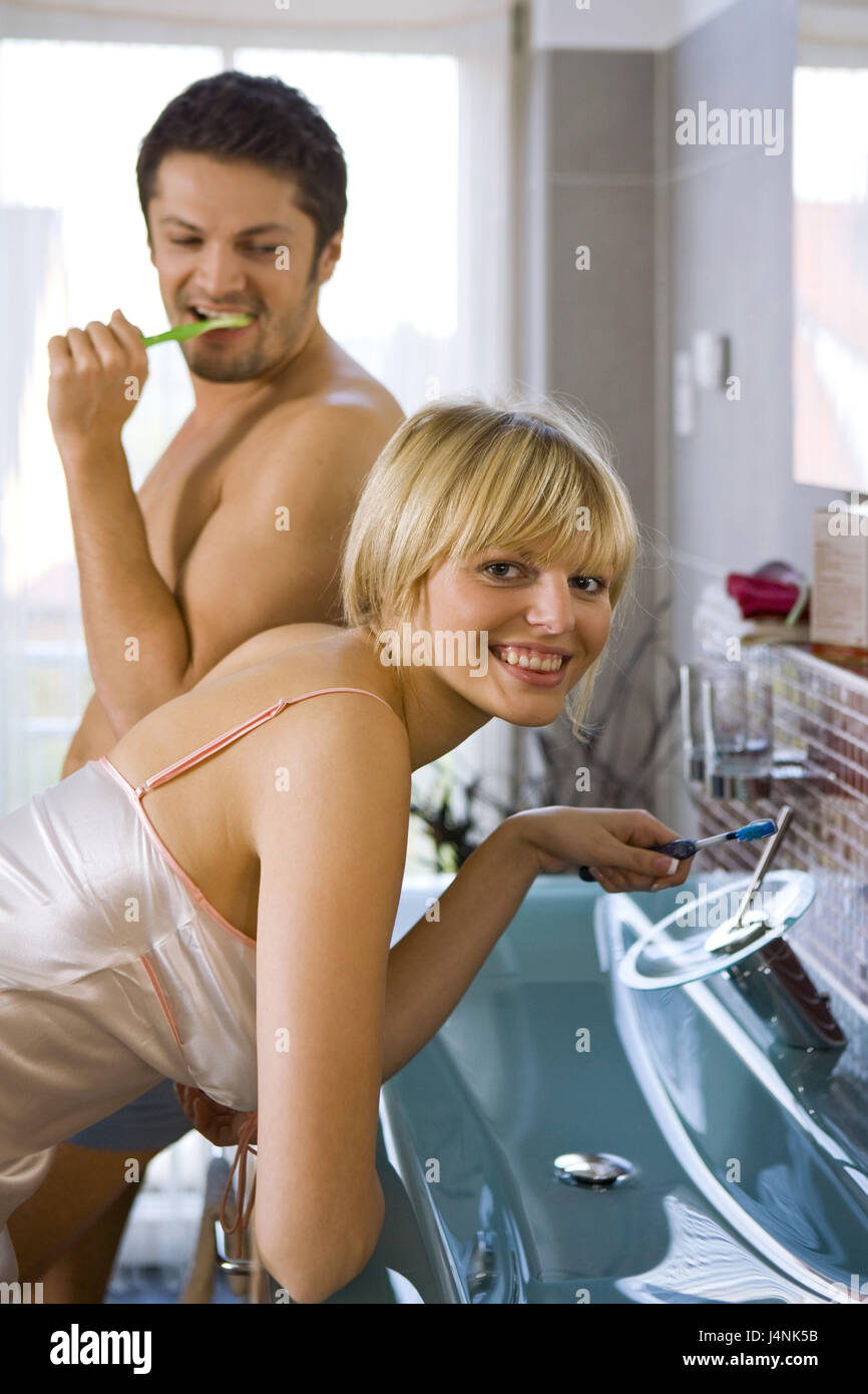 Couple, young, bathrooms, cogs clean, happily, Stock Photo