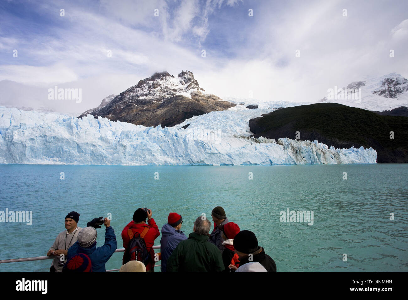 Argentina, Patagonia, Lago Argentino, Spegazzini glacier, glacier tongue, boat, tourist, no model release, Stock Photo