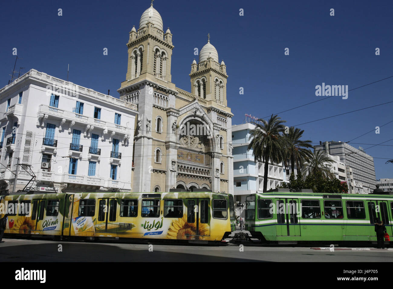 Tunisia, Tunis, Place de l'Independance, cathedral, St.-Vincent-de-Paul, traffic, Stock Photo