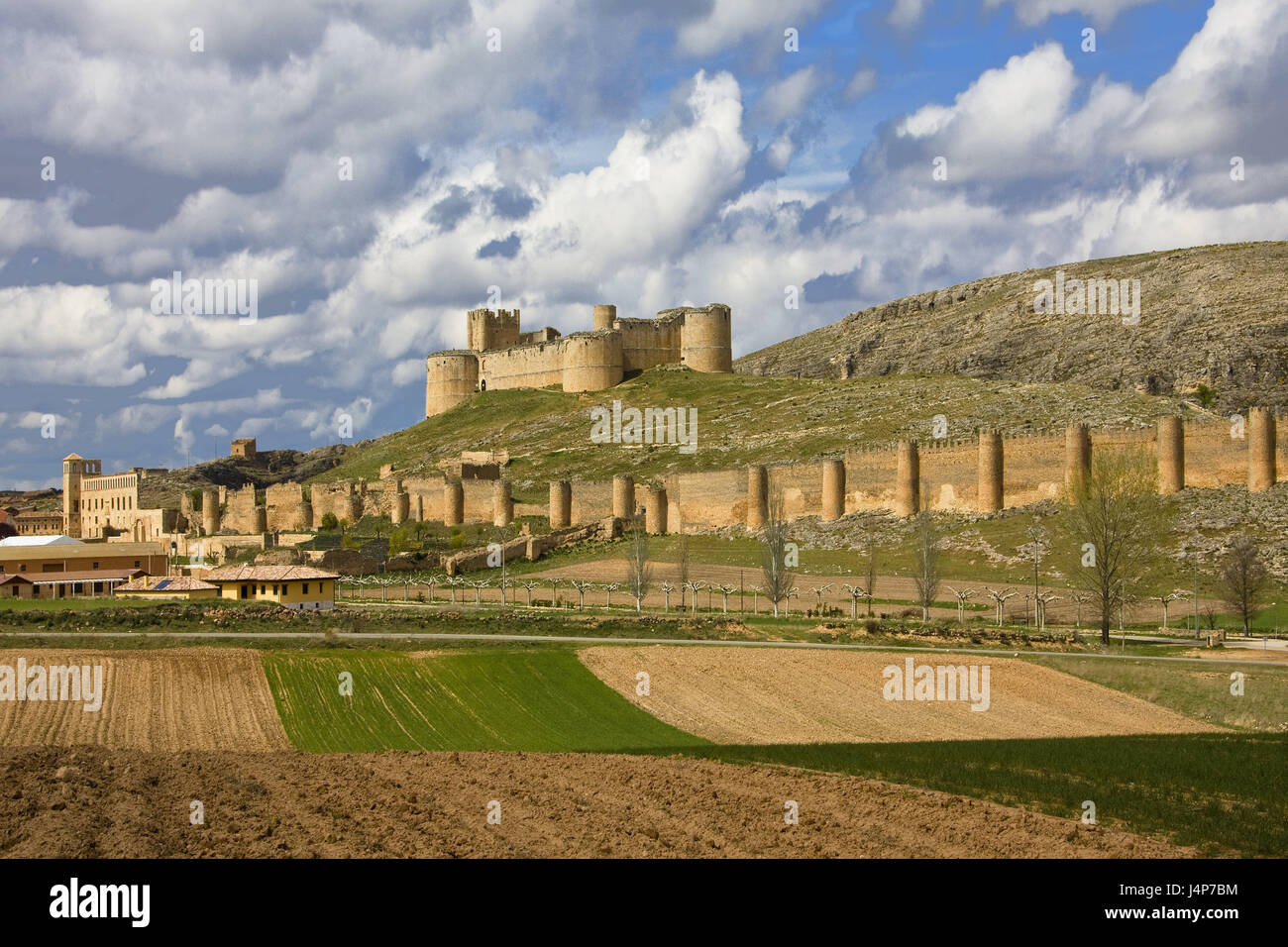 Spain, Castile, province of Soria, castle, cloudy sky, Kastilien-Leon, hill, fortress, defensive wall, field, place of interest, tourism, nobody, sky, grey, cloudies, Stock Photo