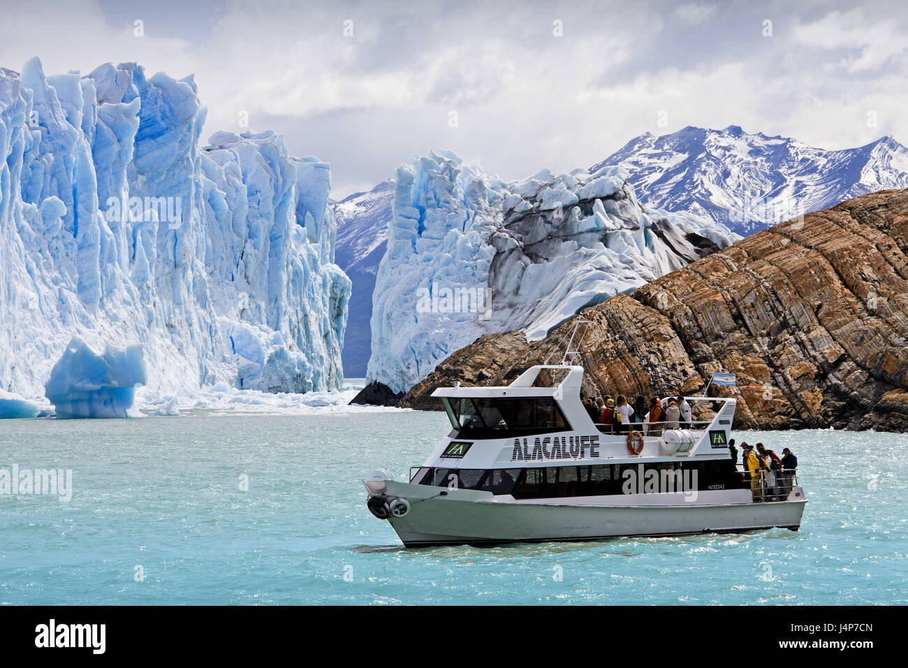 Argentina, Patagonia, Lago Argentino, Glaciar Perito Moreno, tourist boot, Stock Photo