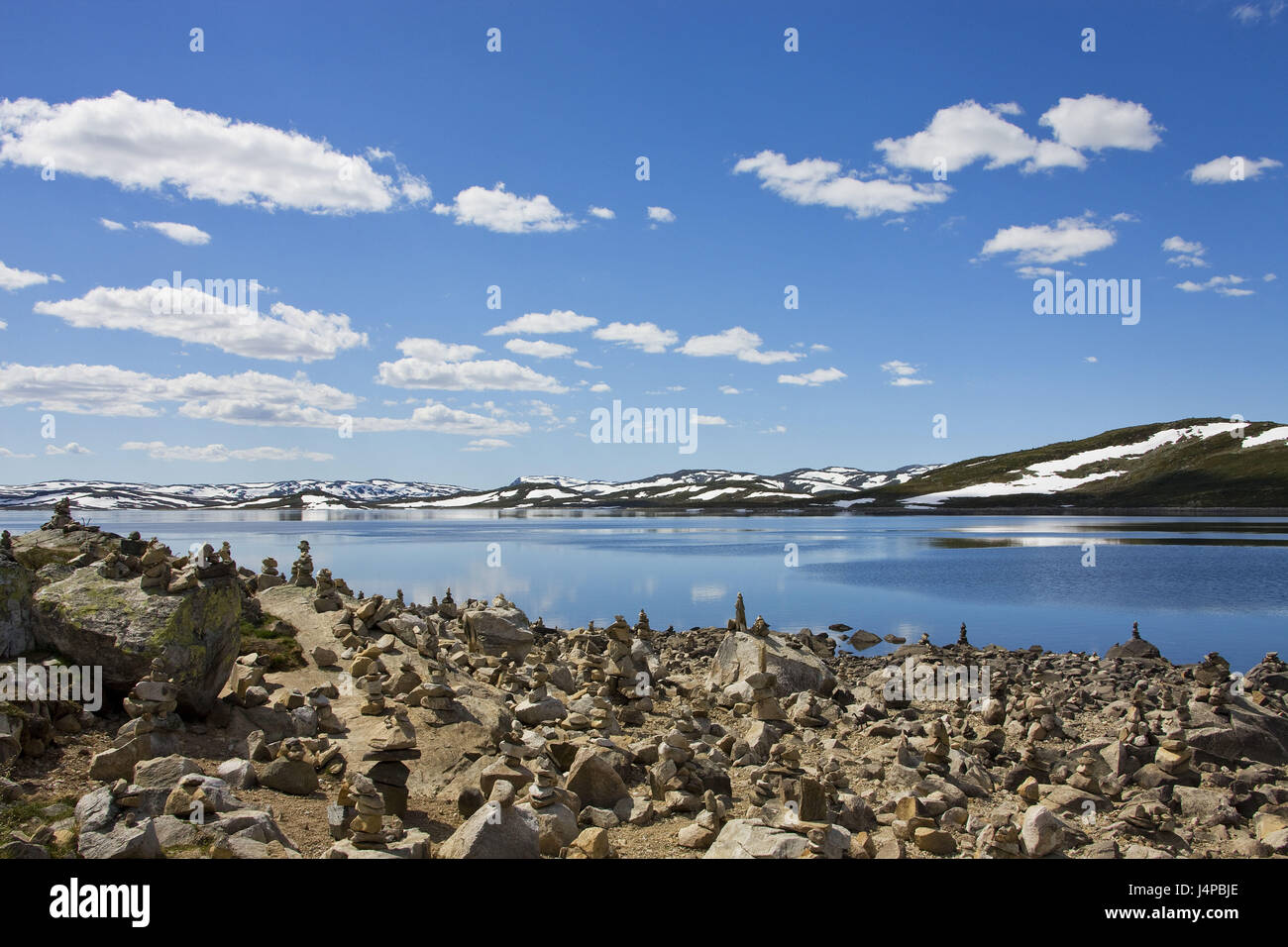Norway, Hardangerjokulen, lake, shore, stone little man, Stock Photo