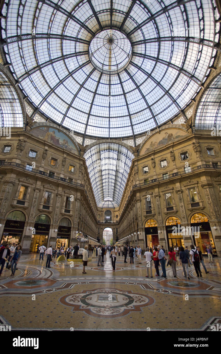 Italy, Milan, Galleria Vittorio Emanuele, visitor, Stock Photo