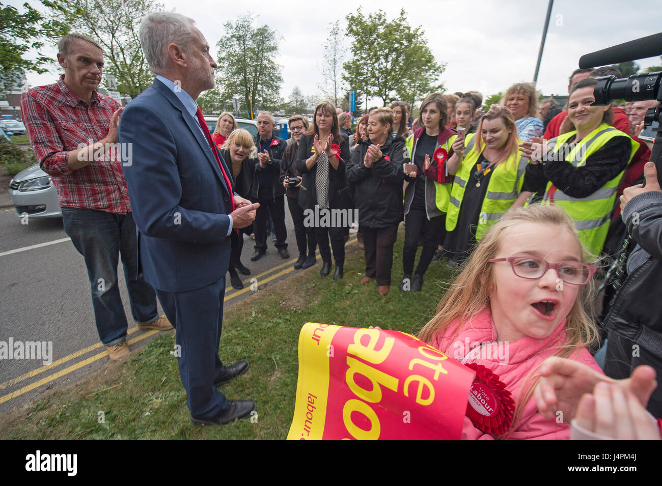 A young supporter reacts as Labour leader Jeremy Corbyn visits the James Paget Hospital in Gorleston-on-Sea, Great Yarmouth, during the campaign trail. Stock Photo