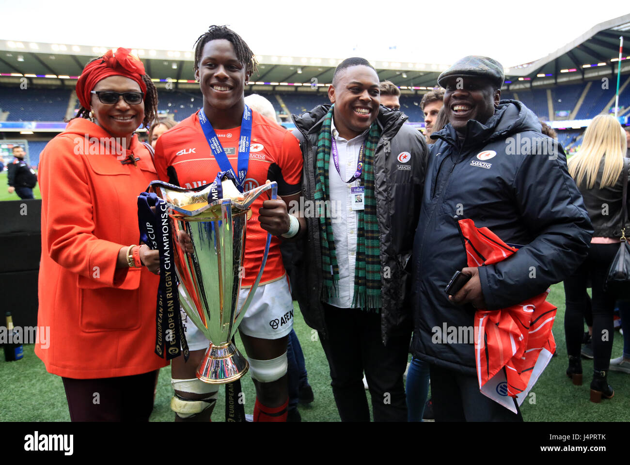 Saracens Maro Itoje Poses With His Family After The European Stock Photo Alamy
