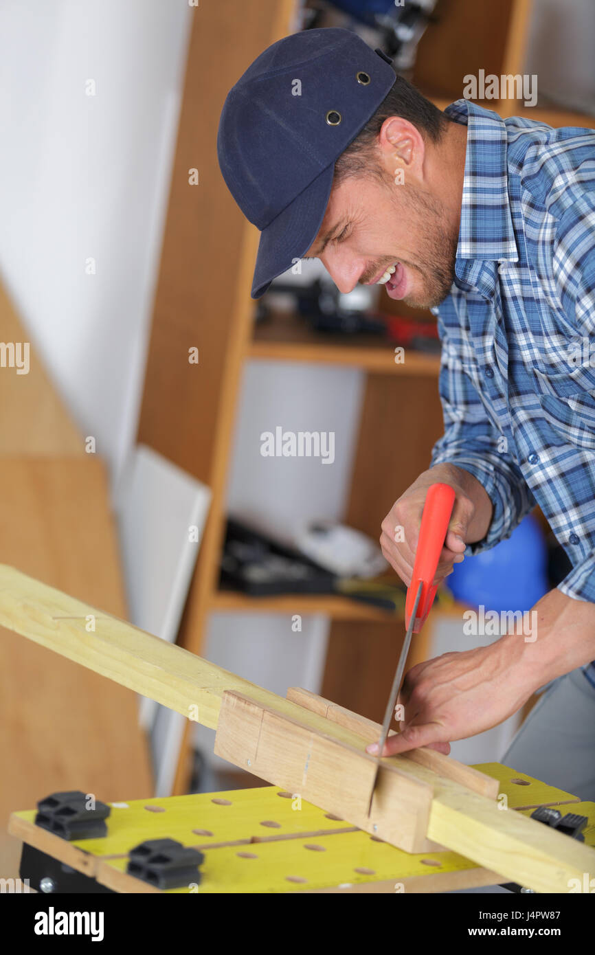 Circular saw accident hires stock photography and images Alamy