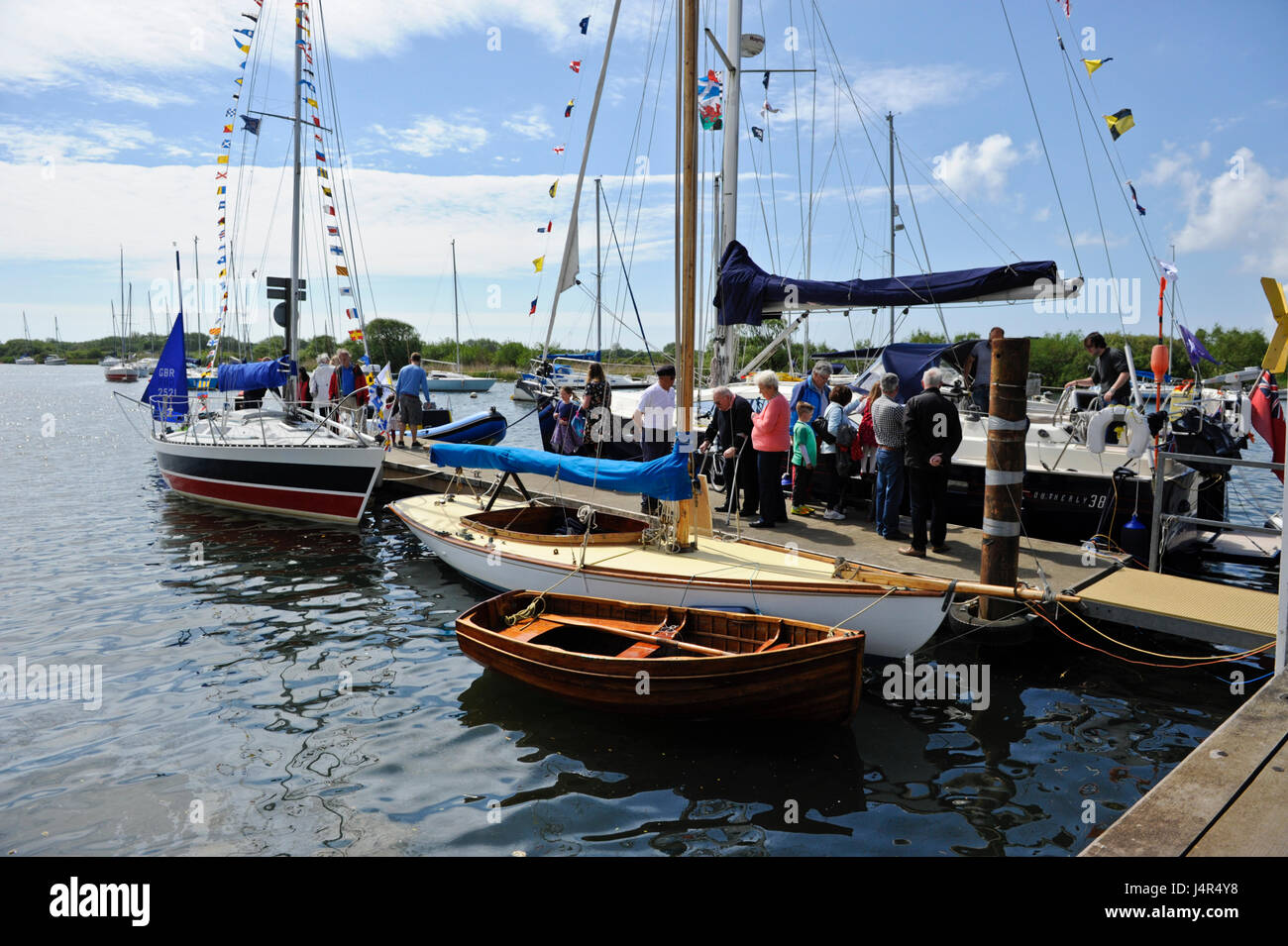 Christchurch, Dorset, UK. 13th May, 2017. Ianthe c1900, the oldest gaff