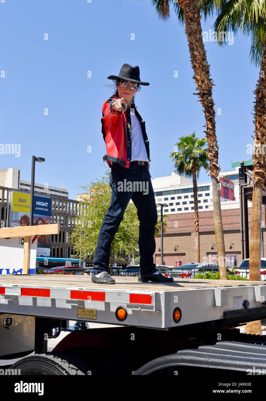 Las Vegas, Nevada, May 13, 2017 - A Michael Jackson impersonator wows the crowd at the Helldorado Days Parade held on Saturday, May 13, 2017 in Downtown Las Vegas. Photo: Ken Howard/Alamy Live News Stock Photo