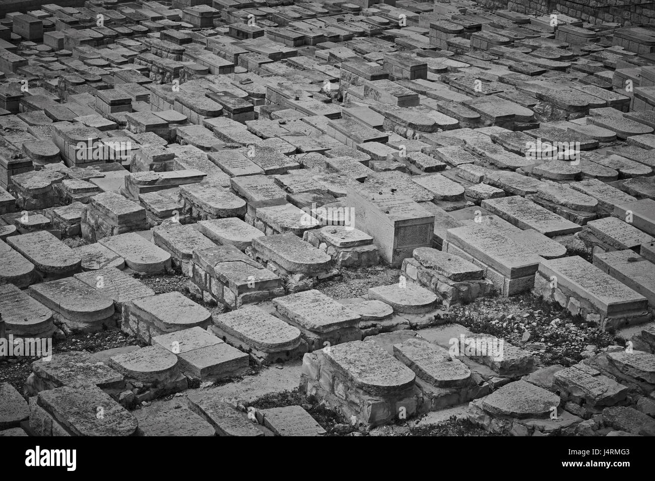 Mount of olives, burial place in Jerusalem Stock Photo Alamy