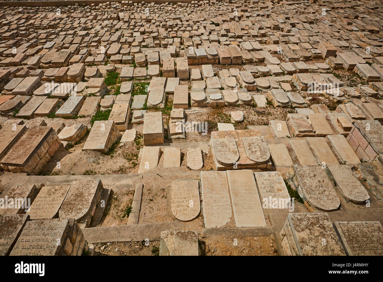 Mount of olives, burial place in Jerusalem Stock Photo Alamy