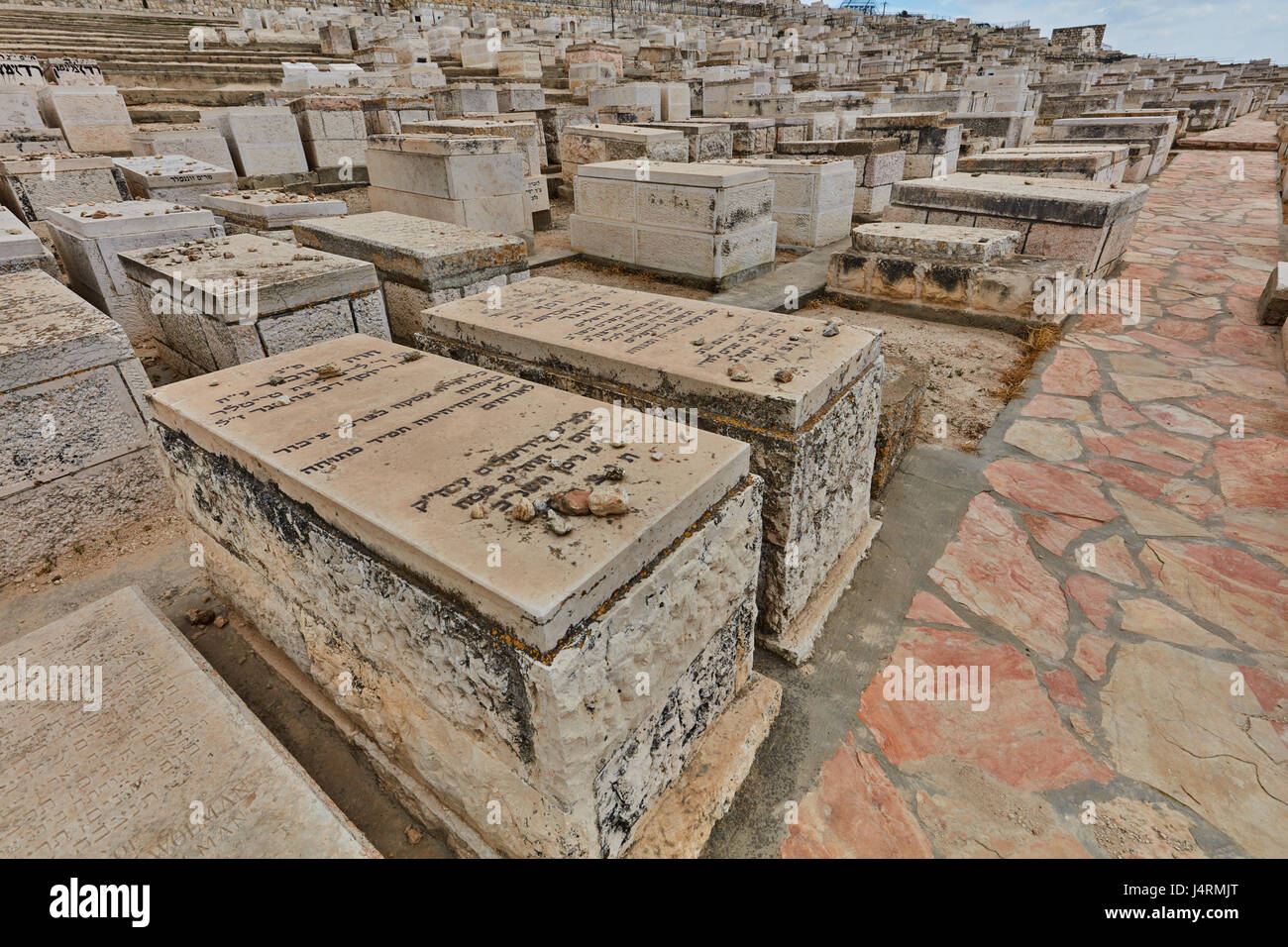 Mount of olives, burial place in Jerusalem Stock Photo Alamy