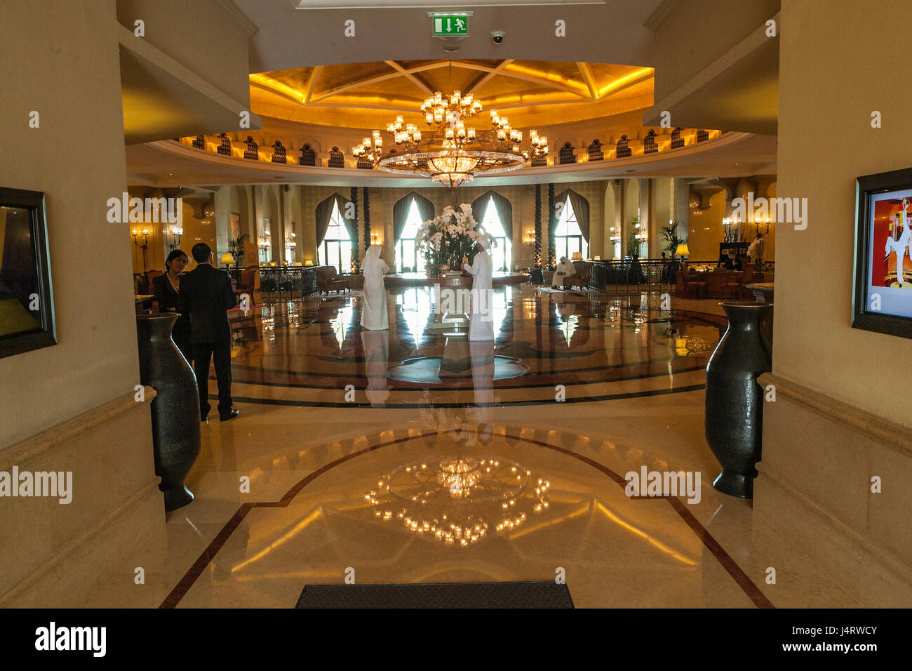 SHANGRI LA HOTEL,ABU DHABI, UAE-10TH SEPT 2015:-The hotel has excellent views of grand mosque named after sheikh Zayed. Stock Photo