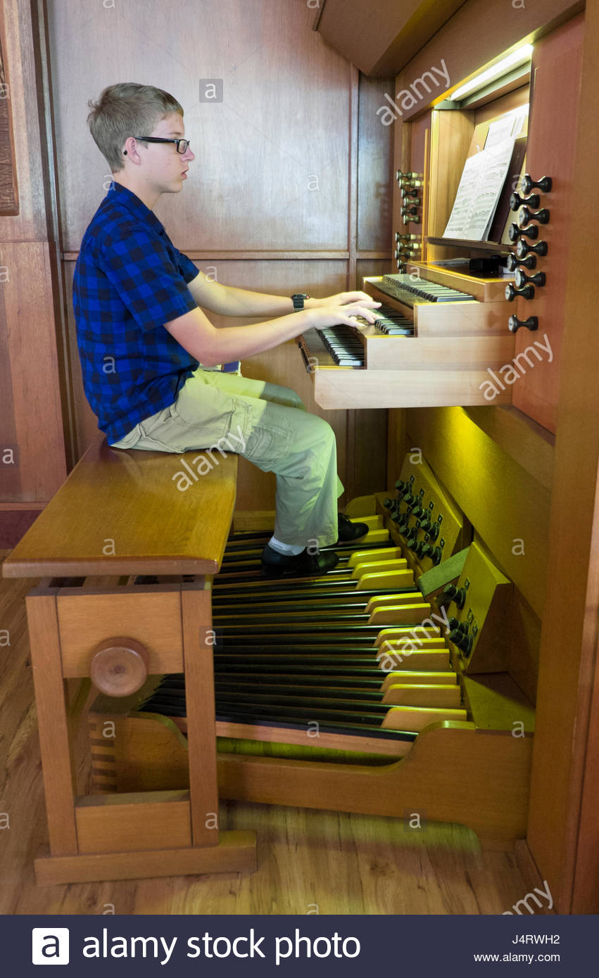 Organ Pedals High Resolution Stock Photography and Images Alamy