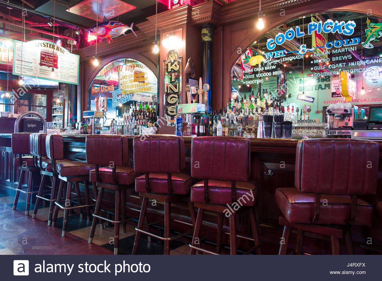 Empty Bar At Kings Fish House
