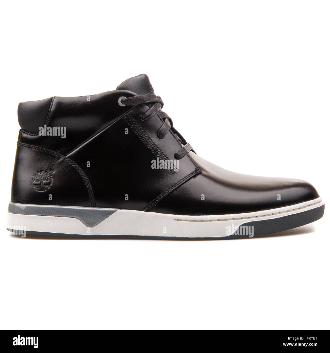 timberland chukka leather black