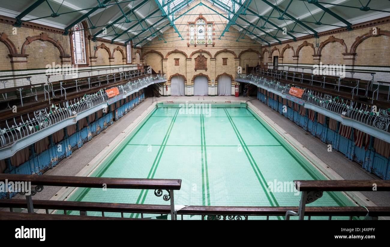 Victoria baths hires stock photography and images Alamy