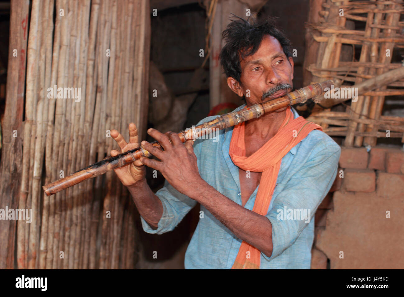 Flute players of the Bhil tribe at the spring festival. Kawant, Gujarat