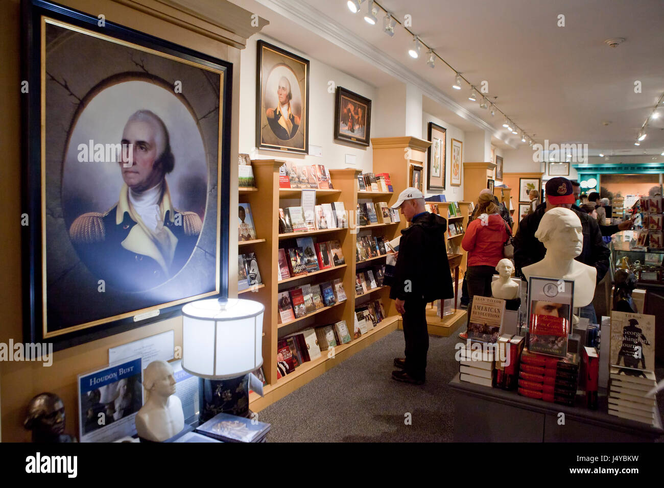 11+ Mt Vernon Gift Shop