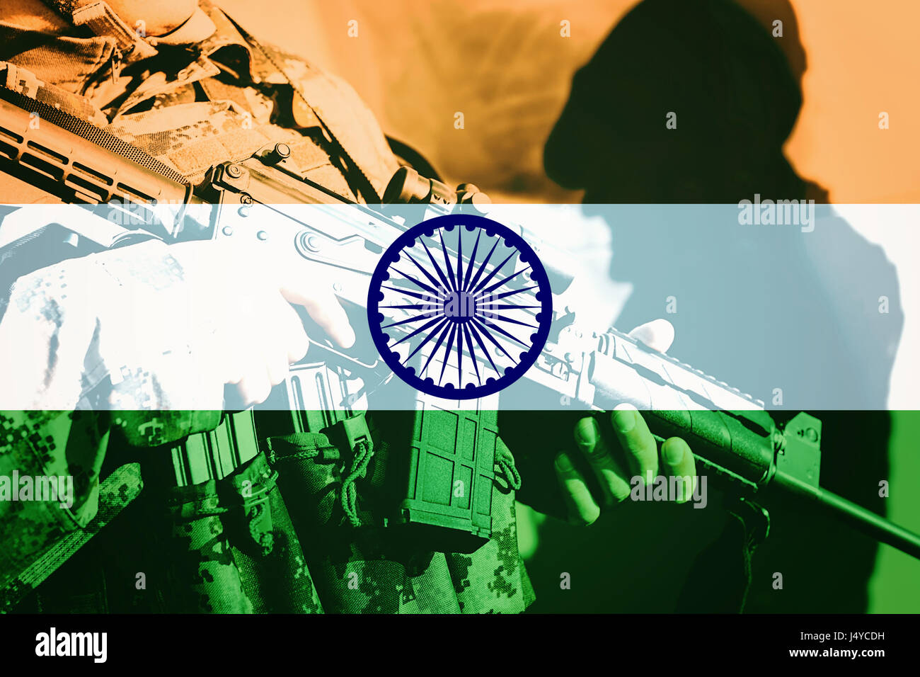 Soldier with machine gun with national flag of India Stock Photo Alamy