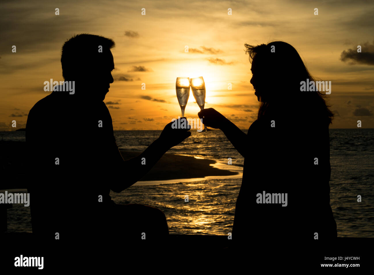 Couple man woman glass champagne hi-res stock photography and images ...