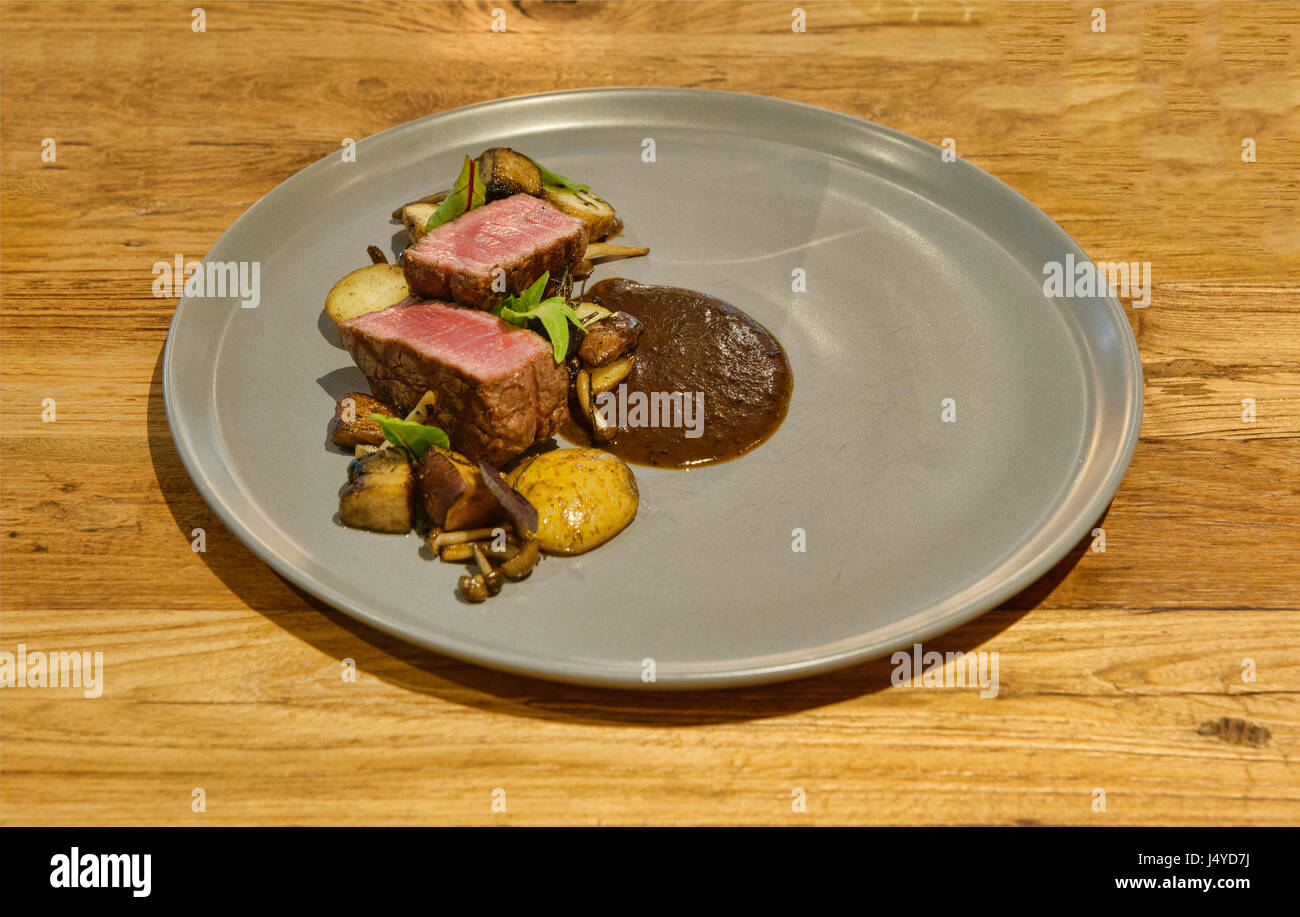Fine dining in Bangkok, Thailand Stock Photo Alamy