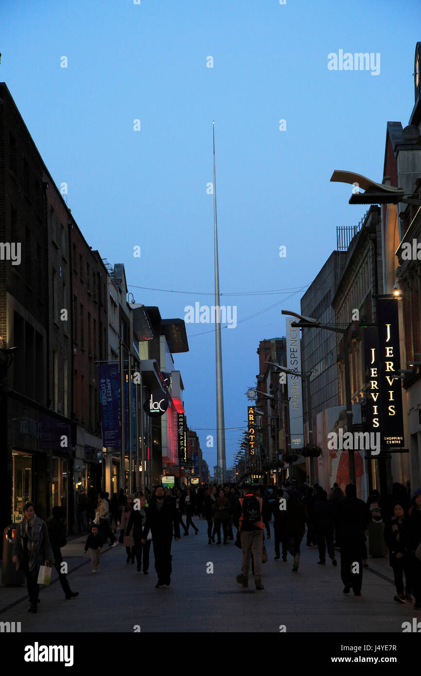 Nighttime view of Spire of Dublin, also called the Monument