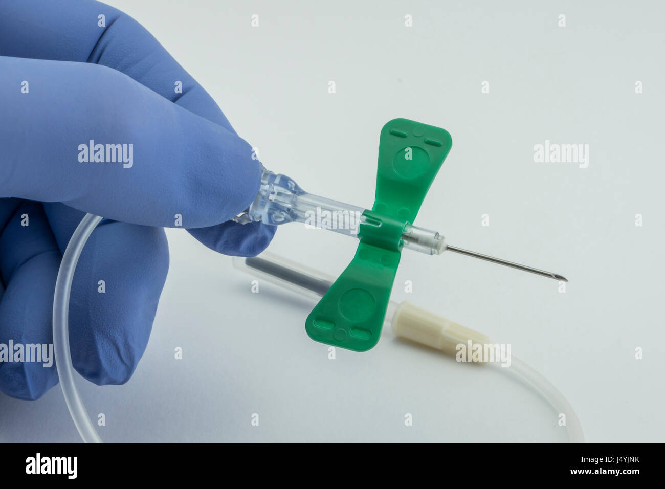 Venipuncture needle hi-res stock photography and images - Alamy