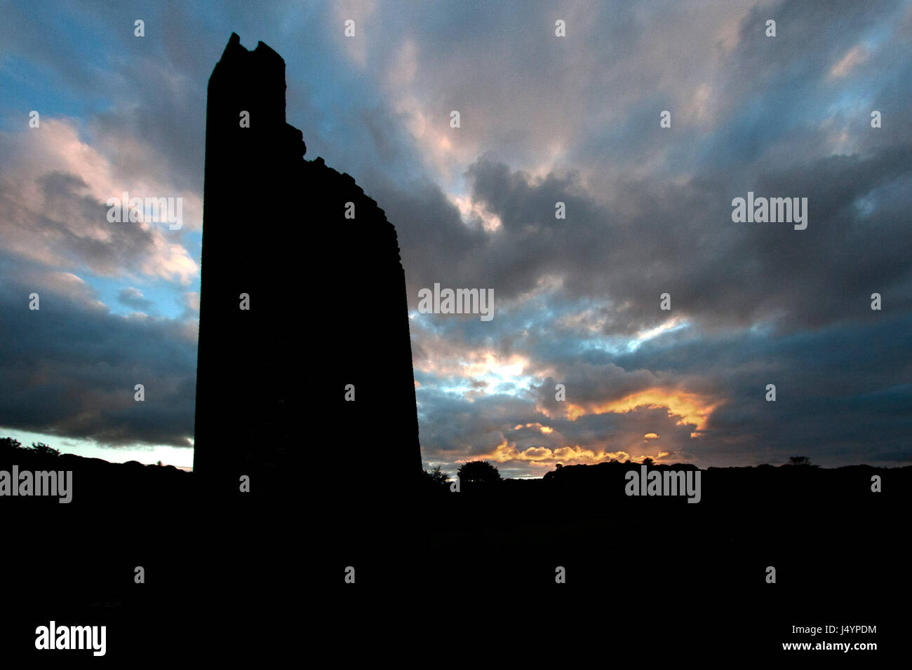 Silhouette Of the chimney at Bissoe Valley Stock Photo