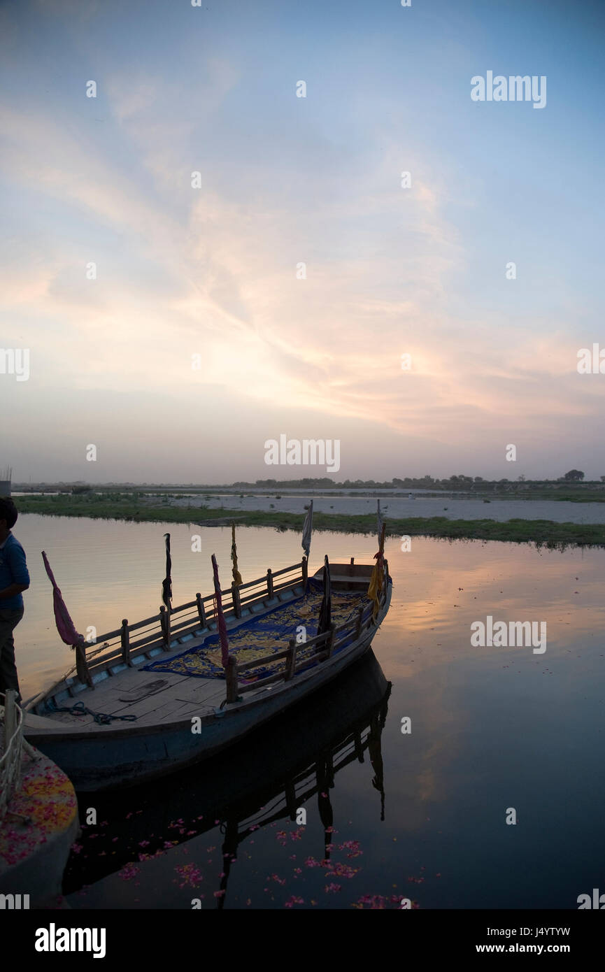 Boat yamuna river, keshi ghat, mathura, uttar pradesh, india, asia Stock Photo