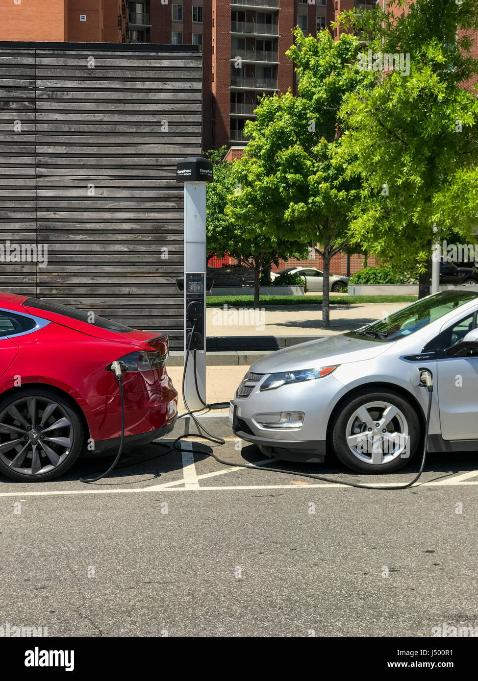 Power station electric car hires stock photography and images Alamy