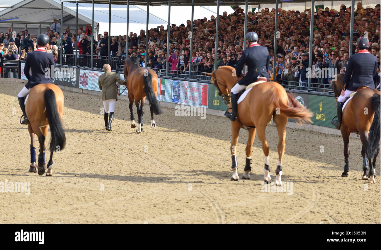 Windsor, Berkshire, UK. 14th May, 2017. The Retirement of Nick Skelton and Big Star  took place in the Castle Arena  today Big Star, with whom Skelton has attended two Olympic Games, walked around the arena on the final day of the Royal Windsor Horse Show , On a final lap of thanks, three of Skelton’s fellow British stars – John Whitaker, Michael Whitaker and Scott Brash entered the arena on horseback to accompany him as Auld Lang Syne played on the speakers. Credit Gary Blake/Alamy Live News Stock Photo