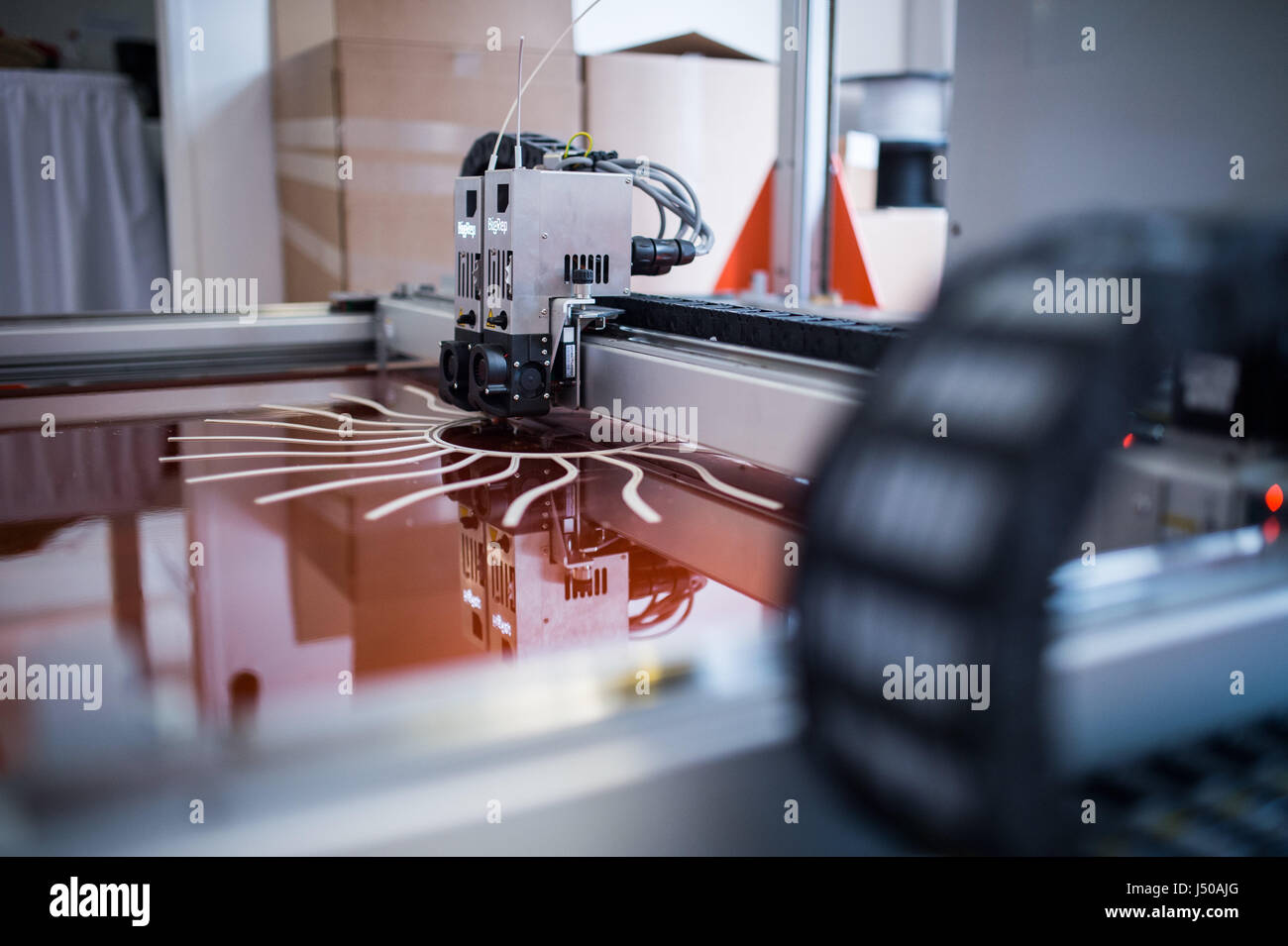 Berlin, Germany. 15th May, 2017. A 3D Printer produces a model in Berlin, Germany, 15 May 2017