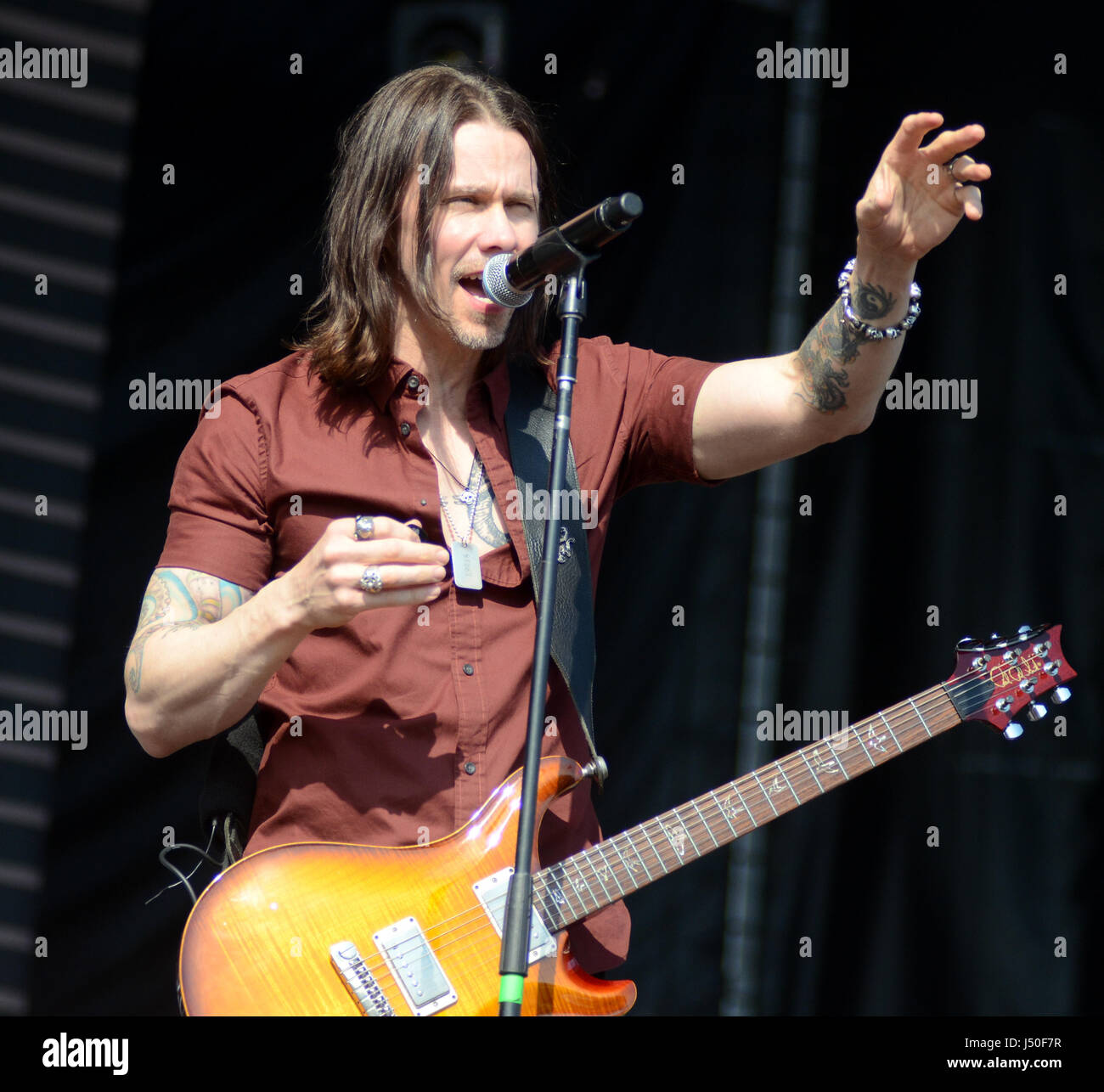 Somerset, Wisconsin, USA. 14th May, 2017. Lead singer Myles Kennedy of