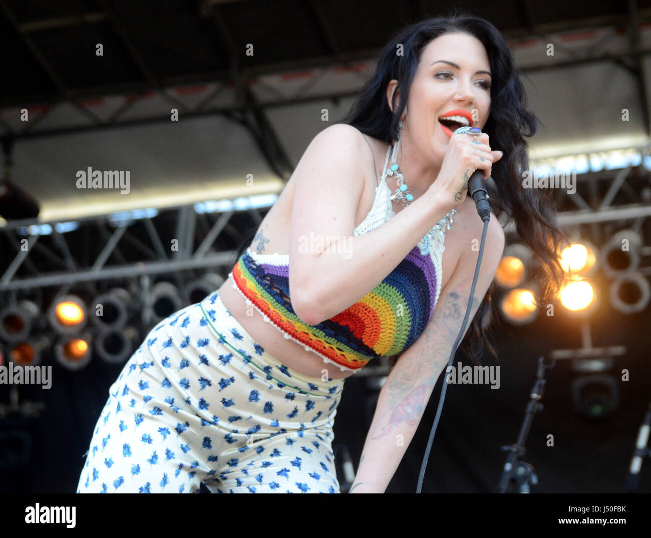 Somerset, Wisconsin, USA. 13th May, 2017. Lead singer Dorothy Martin of