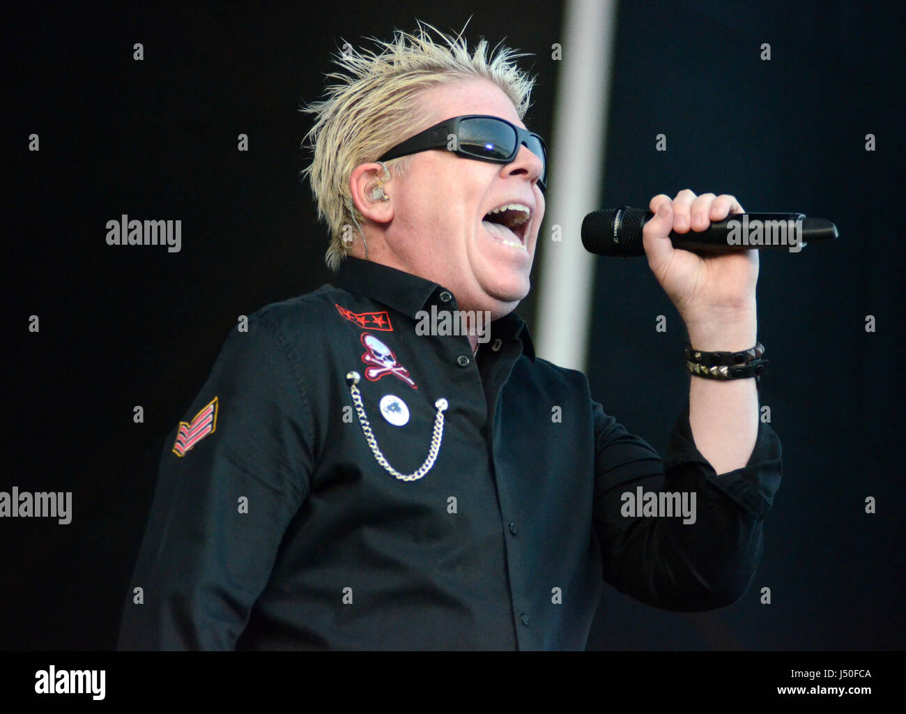 Somerset, Wisconsin, USA. 14th May, 2017. Lead singer Dexter Holland of The Offspring performs during the Northern Invasion Music Festival in Somerset, Wisconsin. Ricky Bassman/Cal Sport Media/Alamy Live News Stock Photo
