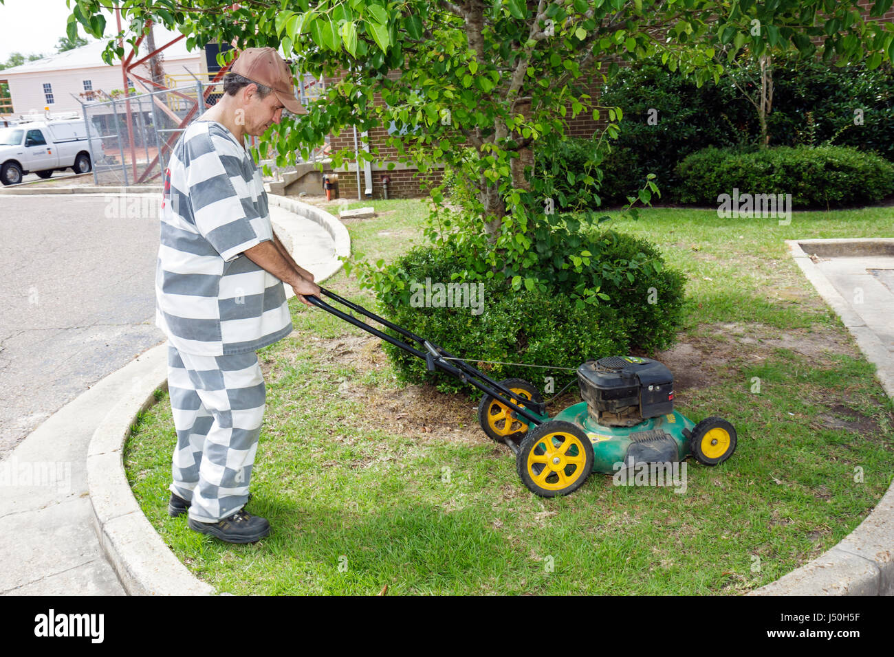 Alabama, AL, South, Mobile County, Bayou la Batre, prisoner, man men