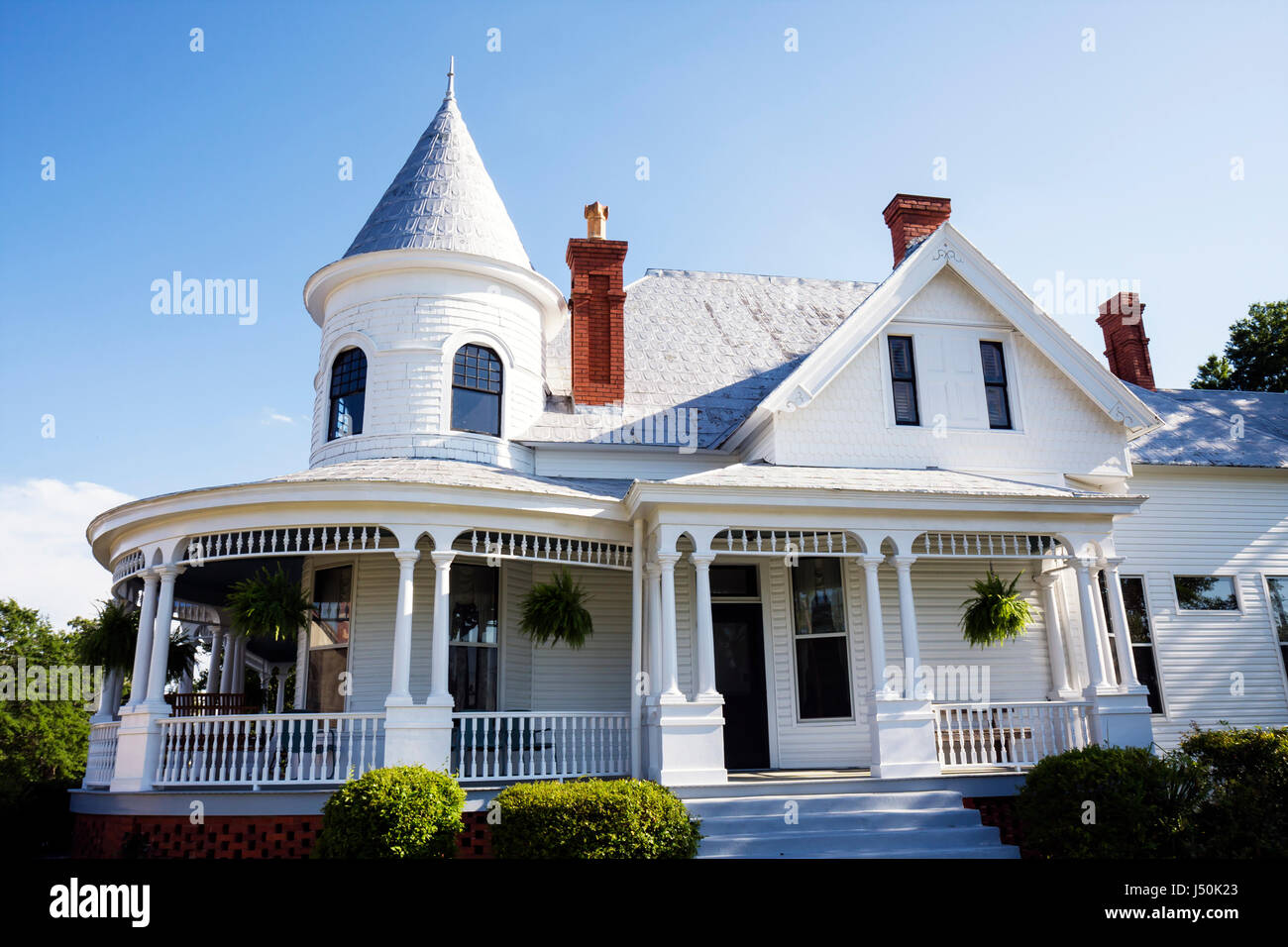 Alabama,Bullock County,Union Springs,Powell Street,Methodist Parsonage,Eley house,houses,1905,Queen Anne,turret with conical roof,porch,AL080518047 Stock Photo