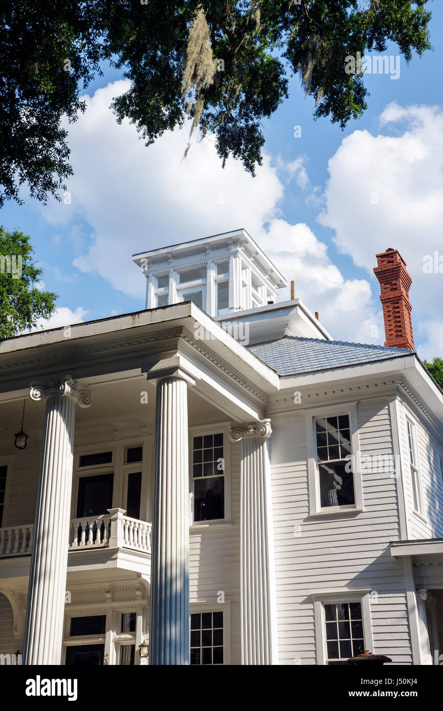 In The Classical Revival Style Stock Photos & In The Classical Revival Style Stock Images Alamy