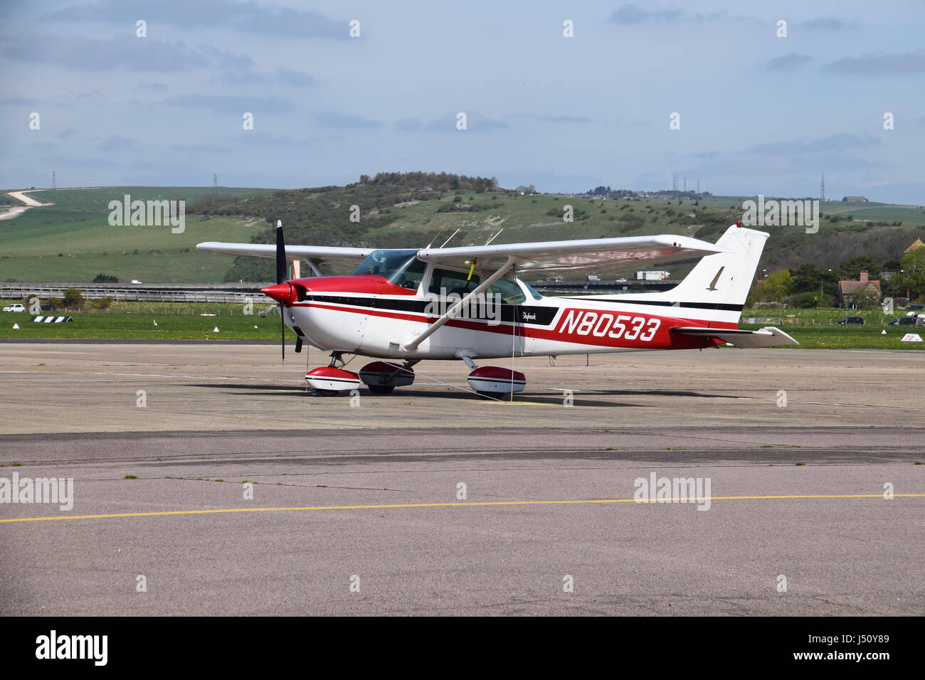 N80533 Cessna 172M Skyhawk at Brighton City Airport, Shoreham Stock Photo
