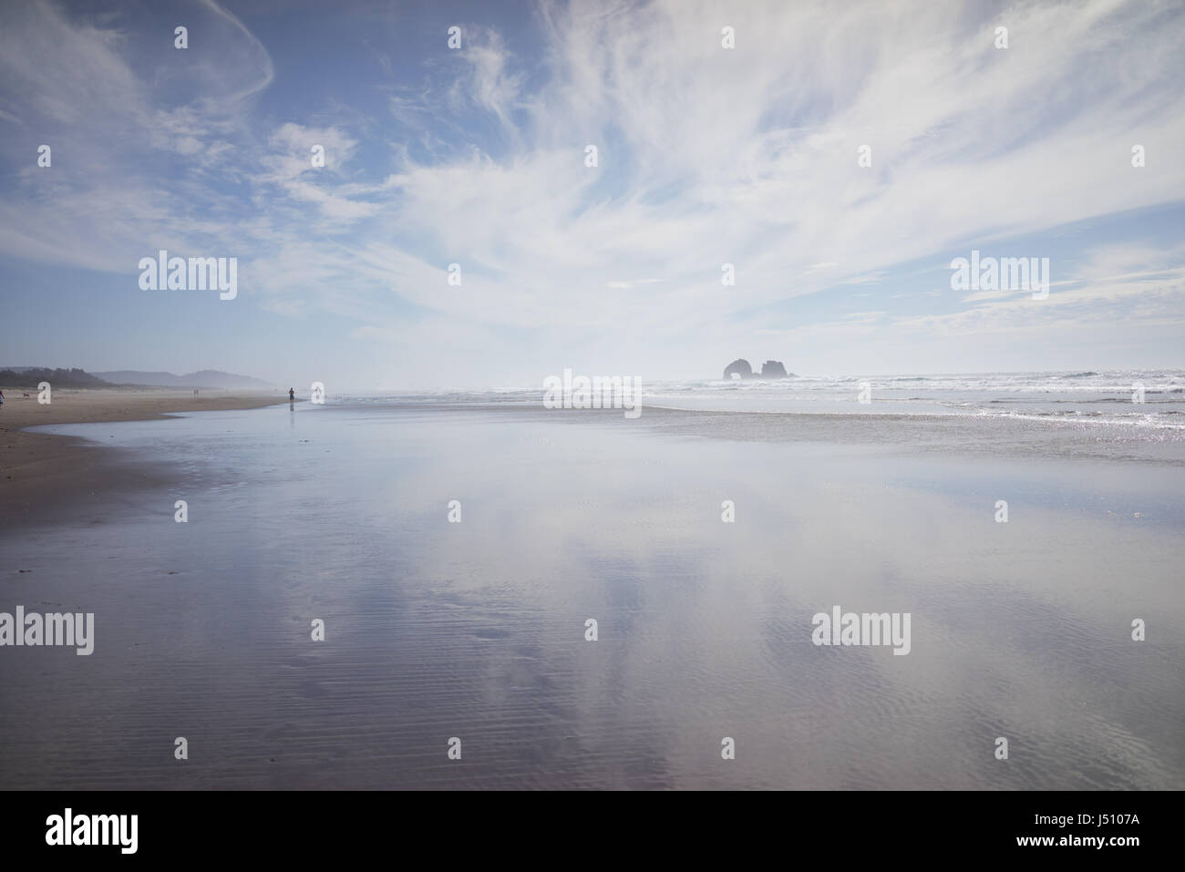 Low tide on Rockaway beach, August 2015 Stock Photo Alamy