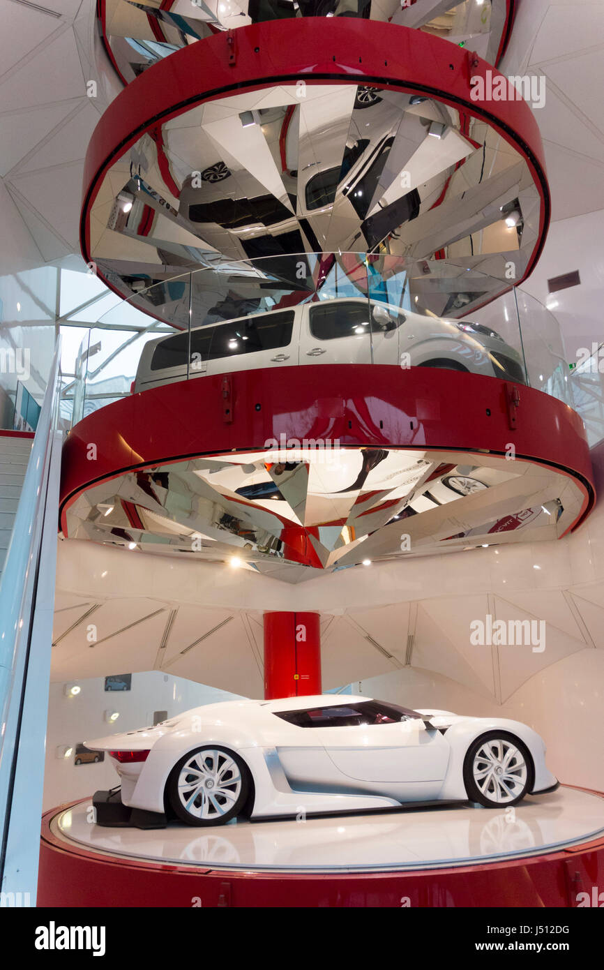Citroen car dealership, ChampsÉlysées, Paris, France Stock Photo Alamy