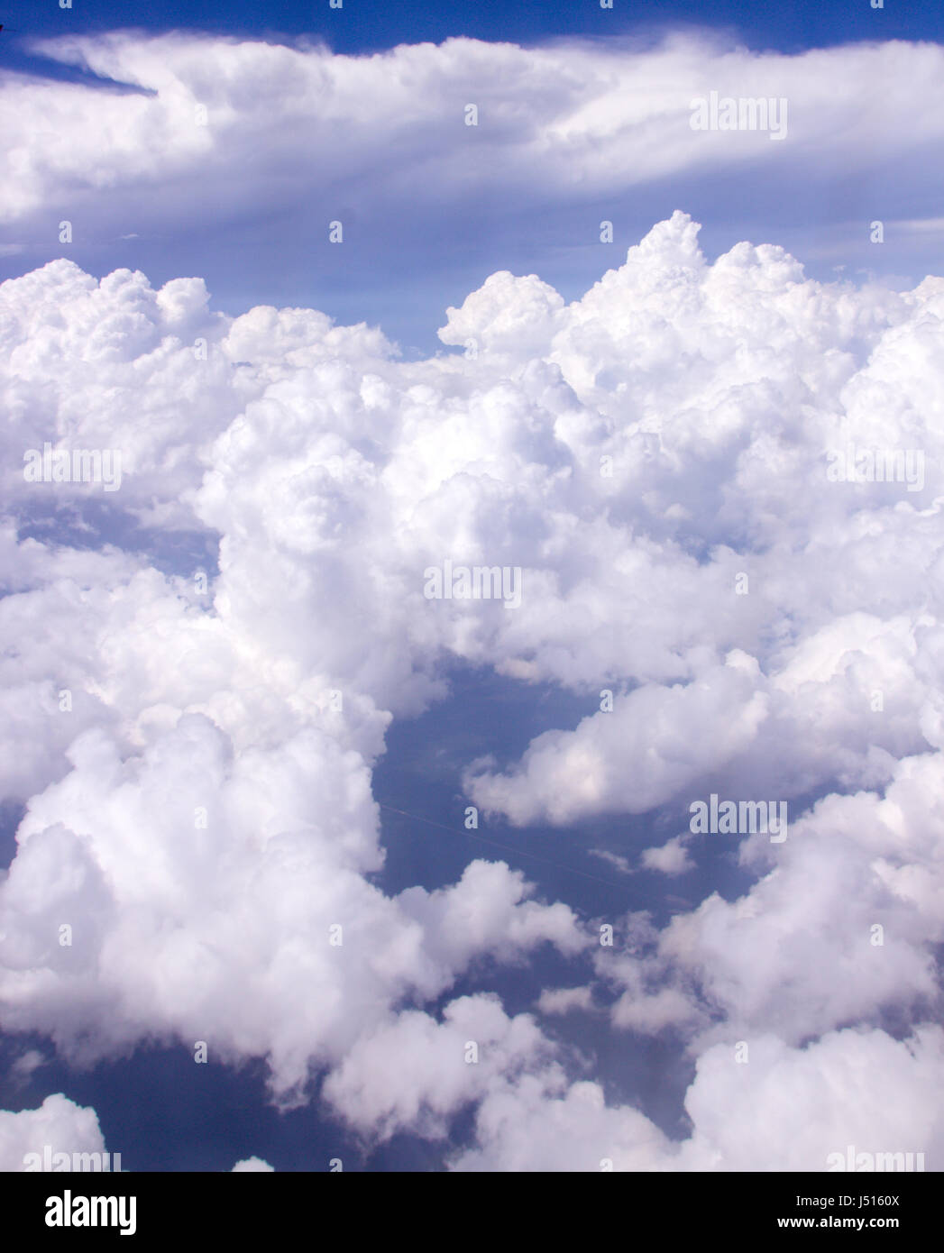 Photograph of a cloudy sky Stock Photo - Alamy