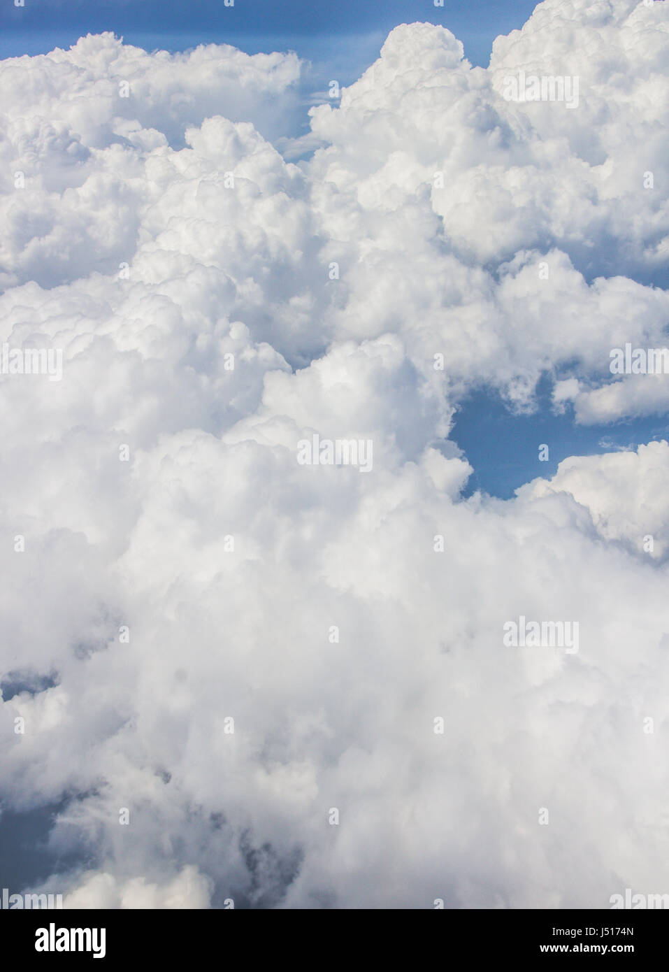 Photograph of a cloudy sky Stock Photo - Alamy