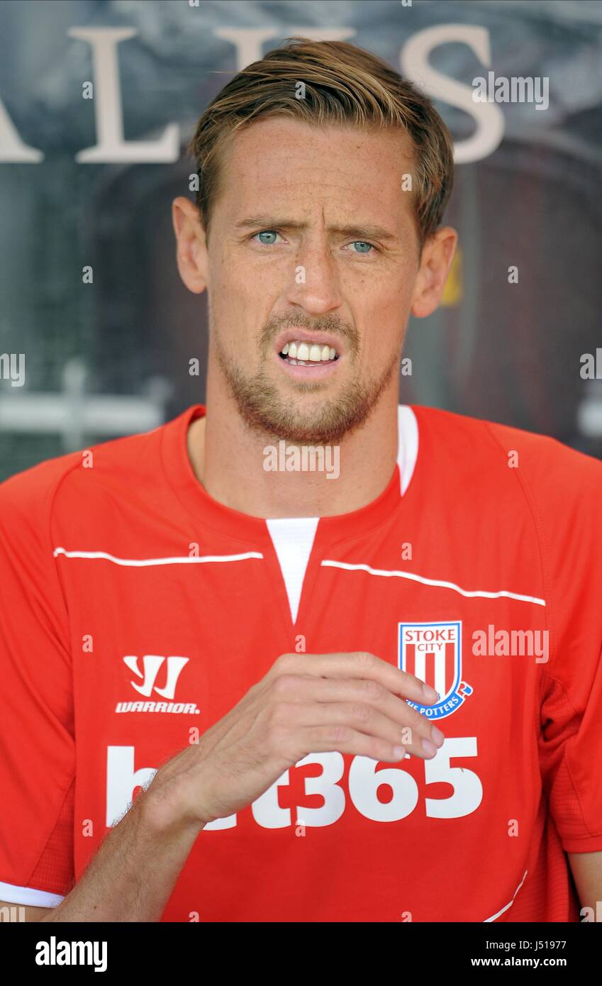 PETER CROUCH STOKE CITY FC STOKE CITY FC KC STADIUM HULL ENGLAND 24 August 2014 Stock Photo