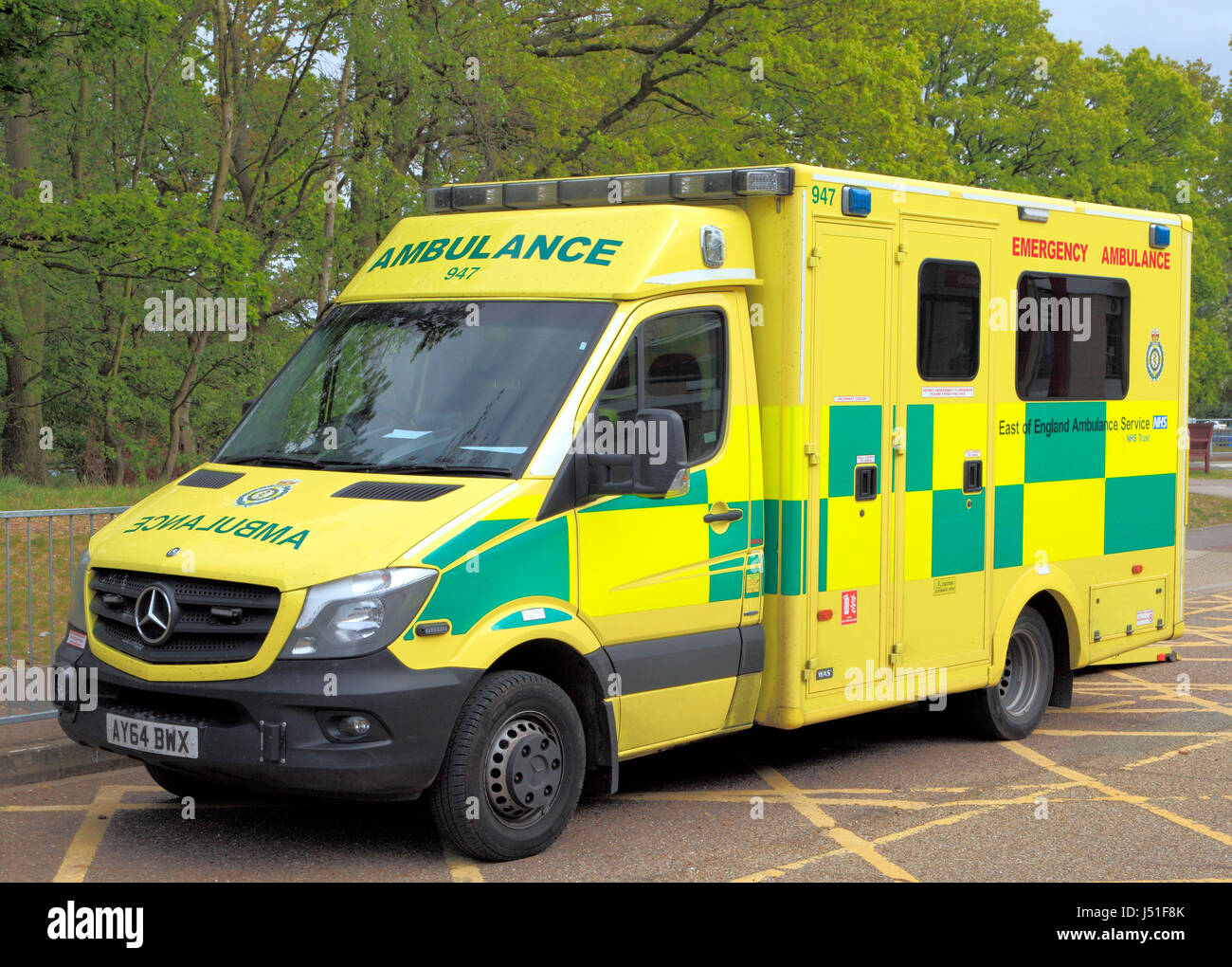 East of England Ambulance Service, Kings Lynn, Norfolk, England, UK, English NHS ambulances Stock Photo