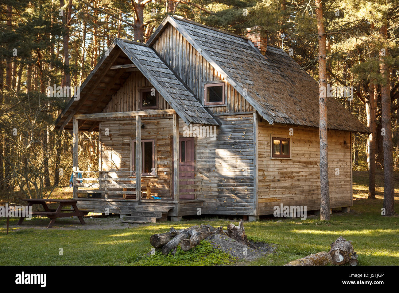 Jacobean Interior Design: England's High Renaissance Phase – Pool Table  Portfolio, image size:1300x956