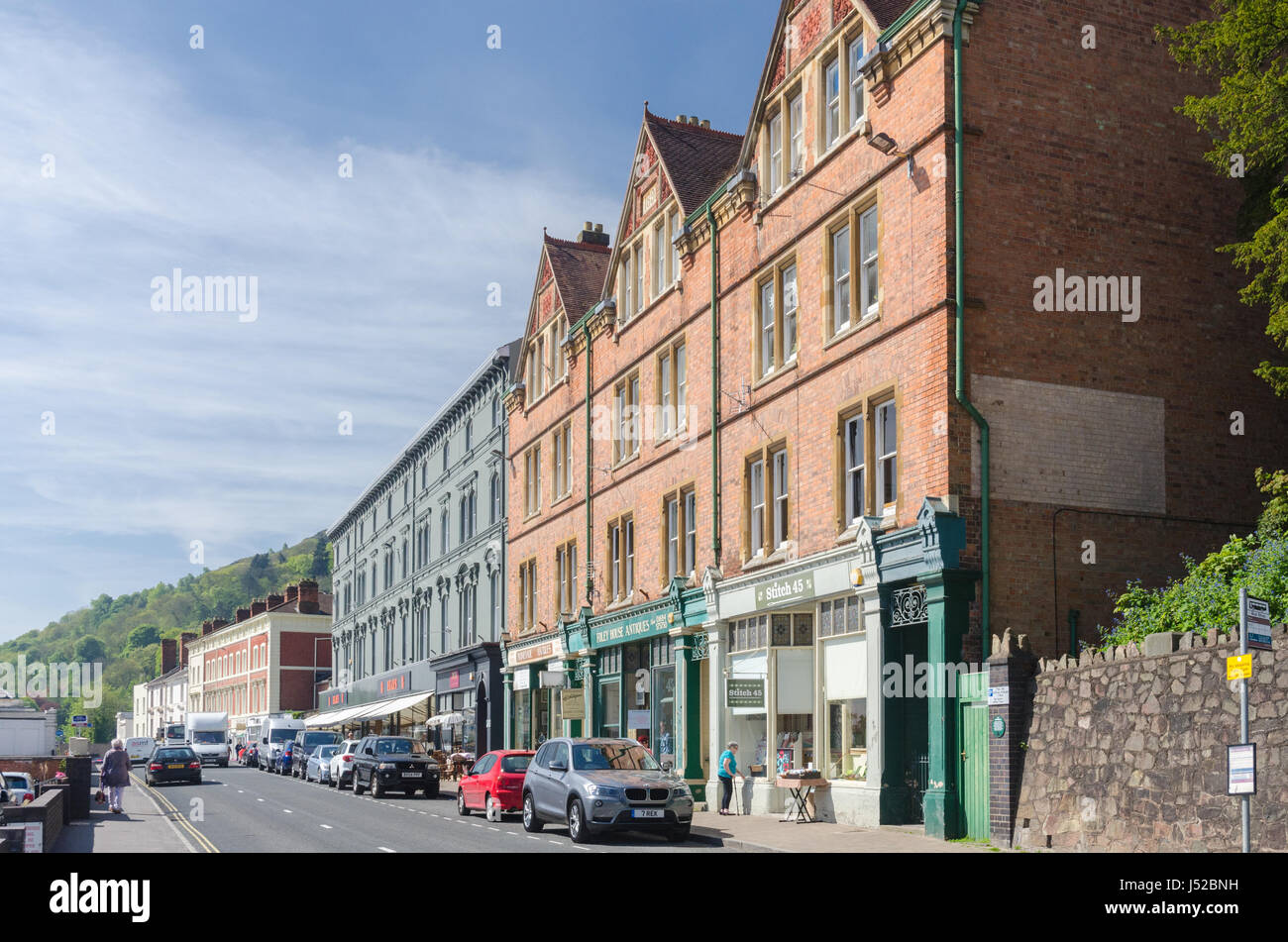 Antique and second hand shops in Worcester Road, Great Malvern