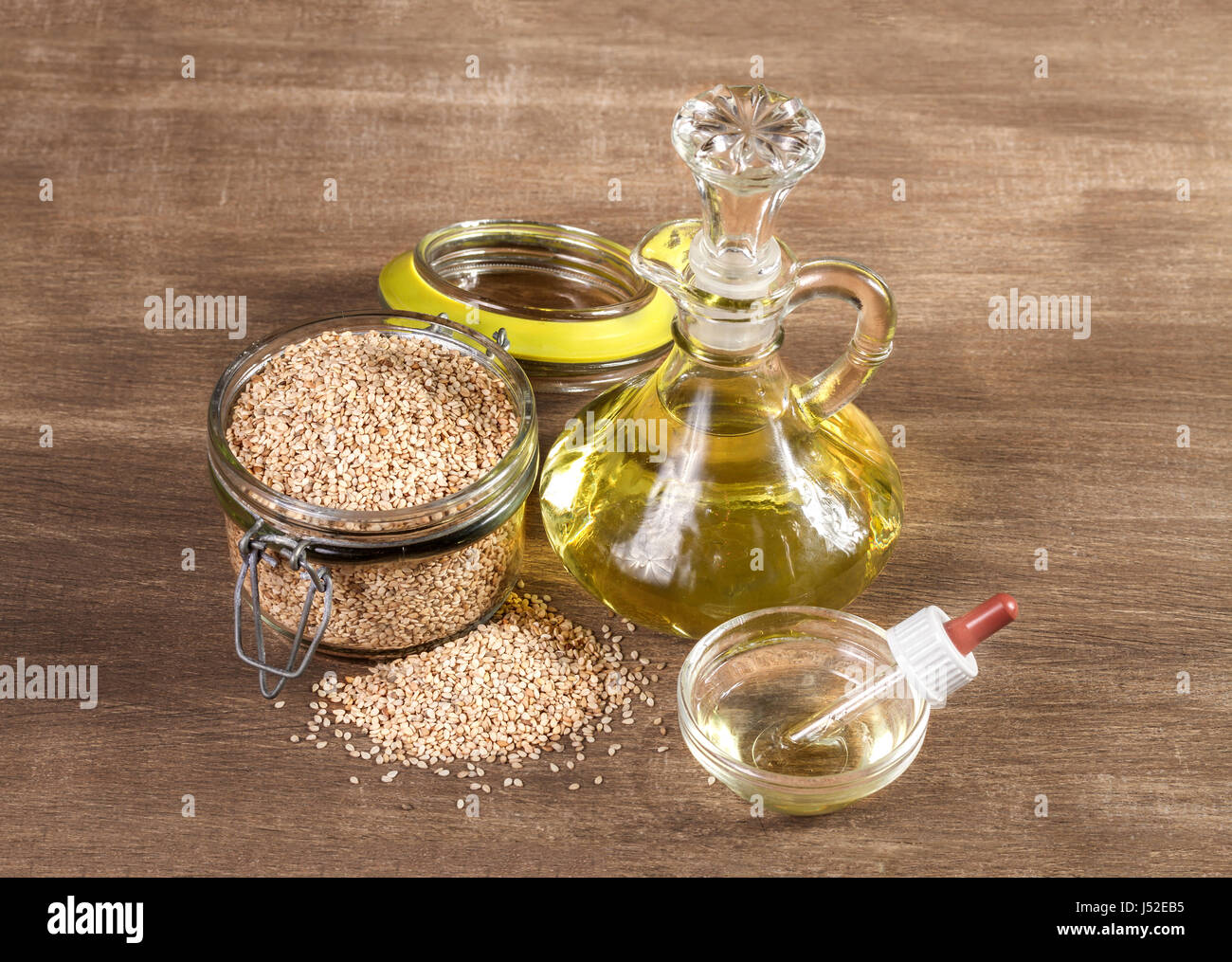 Sesame seeds and oil for the treatment of rhinitis Stock Photo Alamy